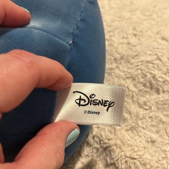 Squishmallow Disney Santa Stitch, 7” New with Tags - Picture 7 of 7